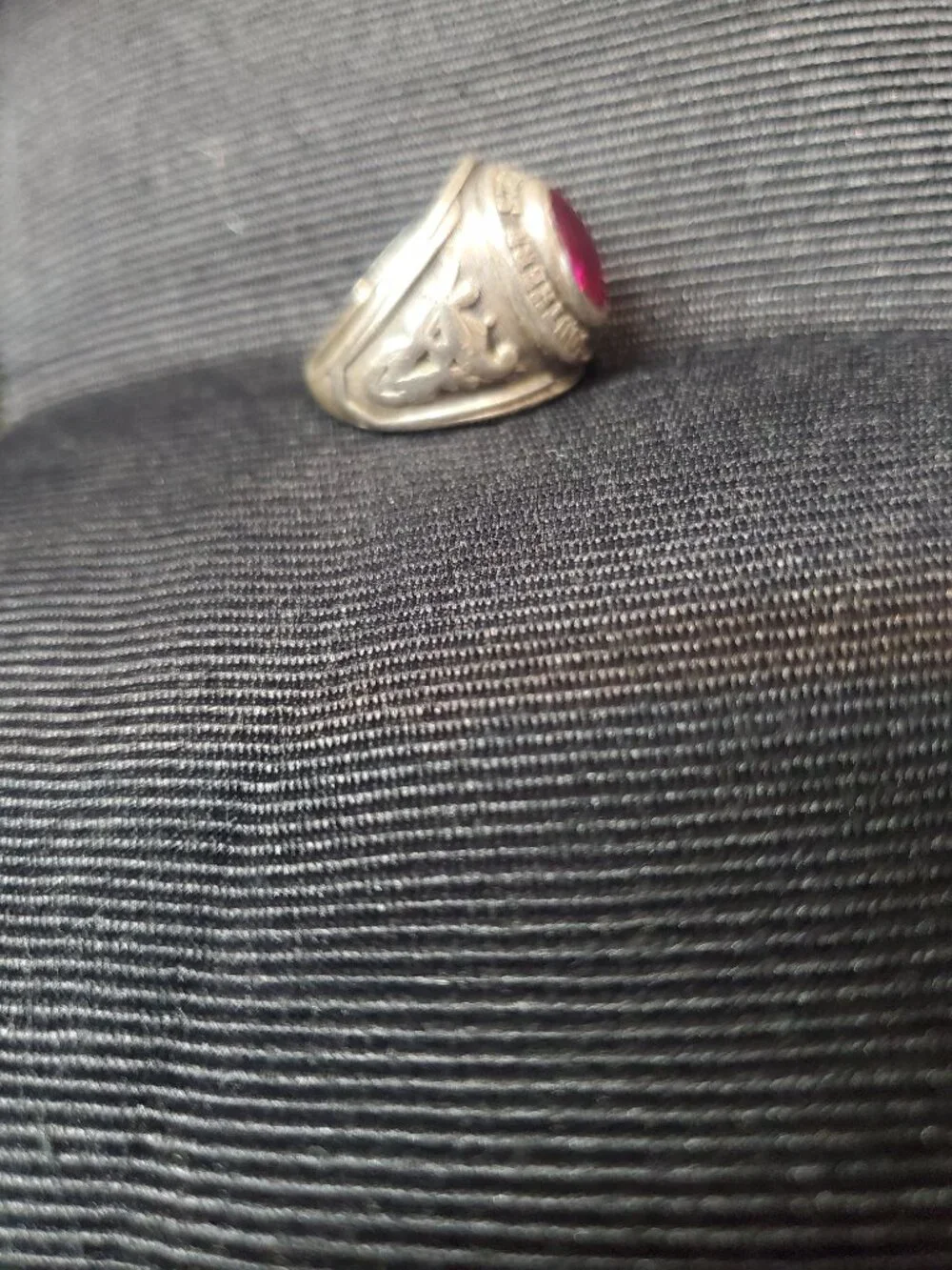Vintage Southern States Academy Class Ring